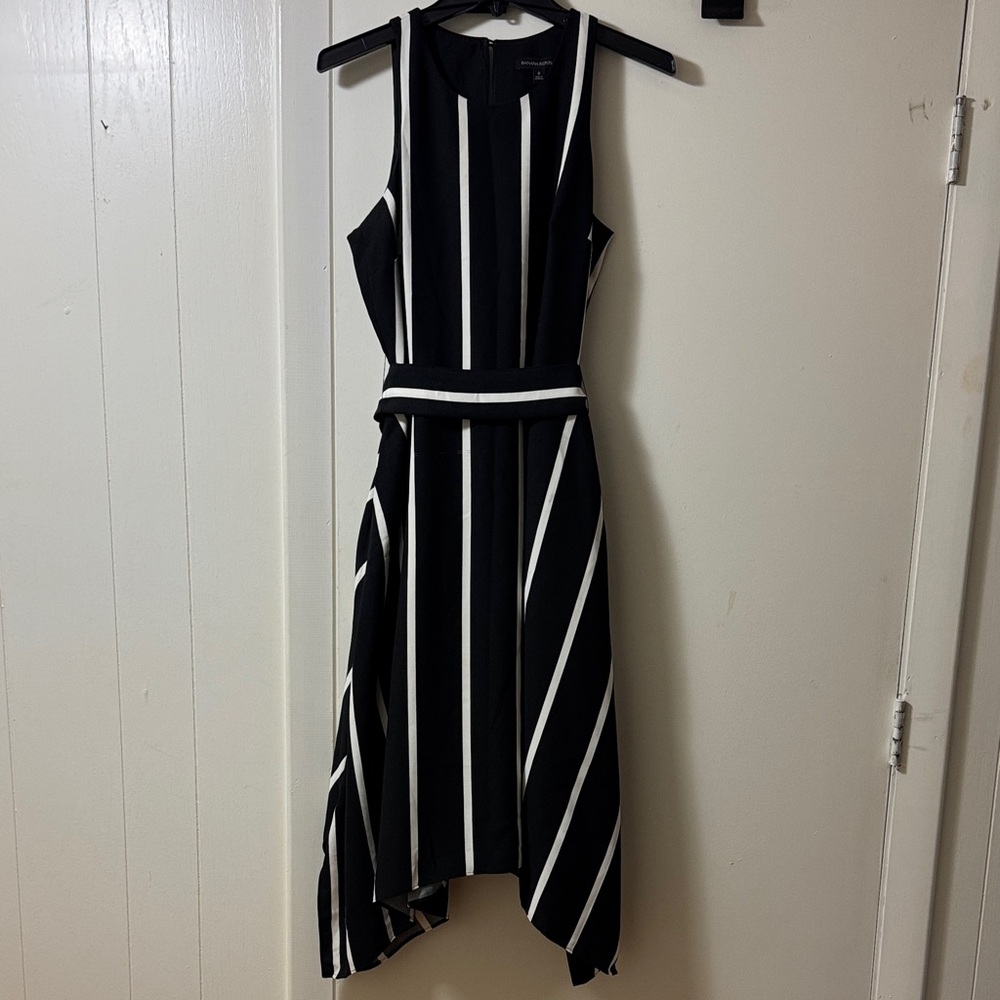 Banana Republic Factory Black and White Striped Dress